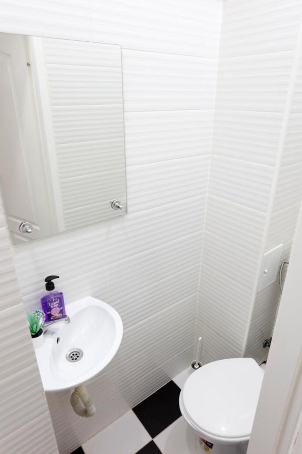 Rico'S 3 Bedroom City Center Apartment Bucureşti Eksteriør bilde