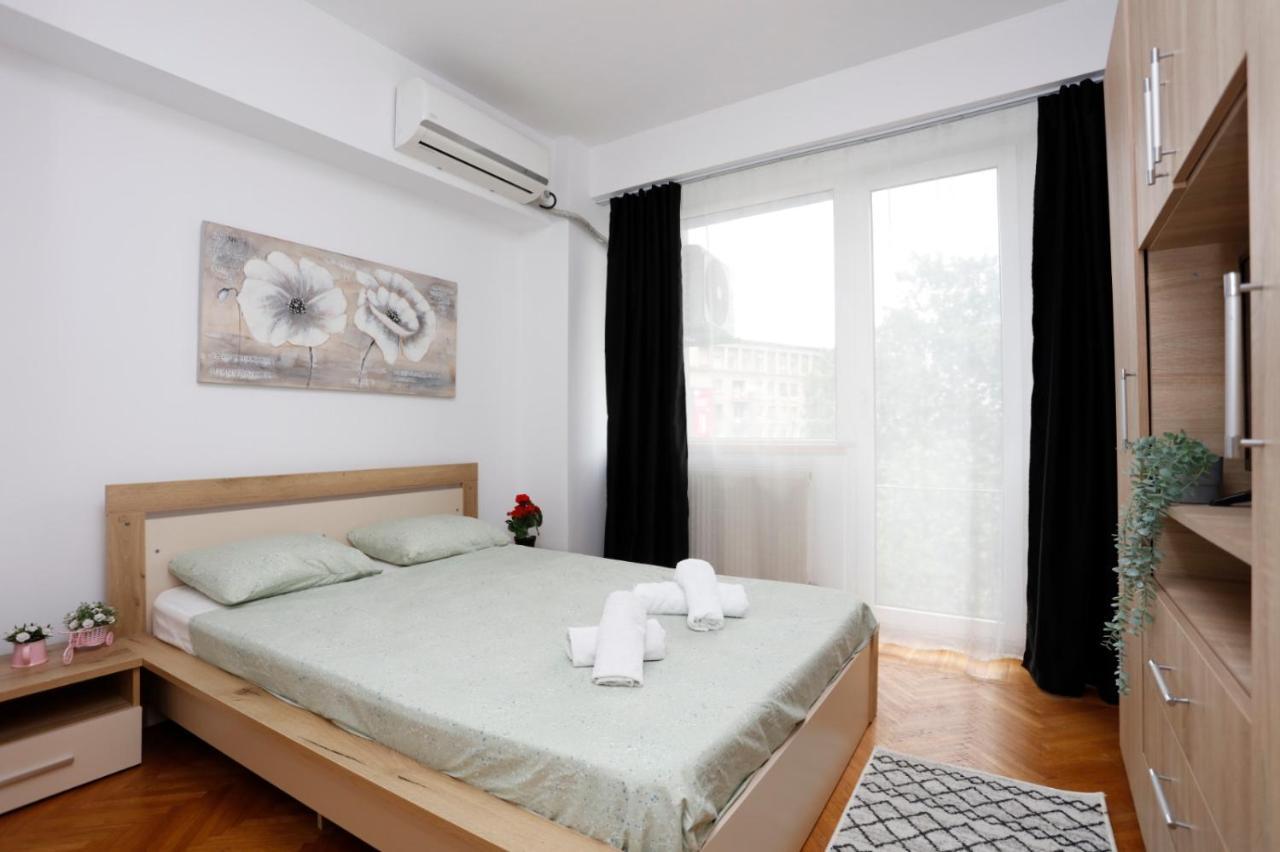 Rico'S 3 Bedroom City Center Apartment Bucureşti Eksteriør bilde