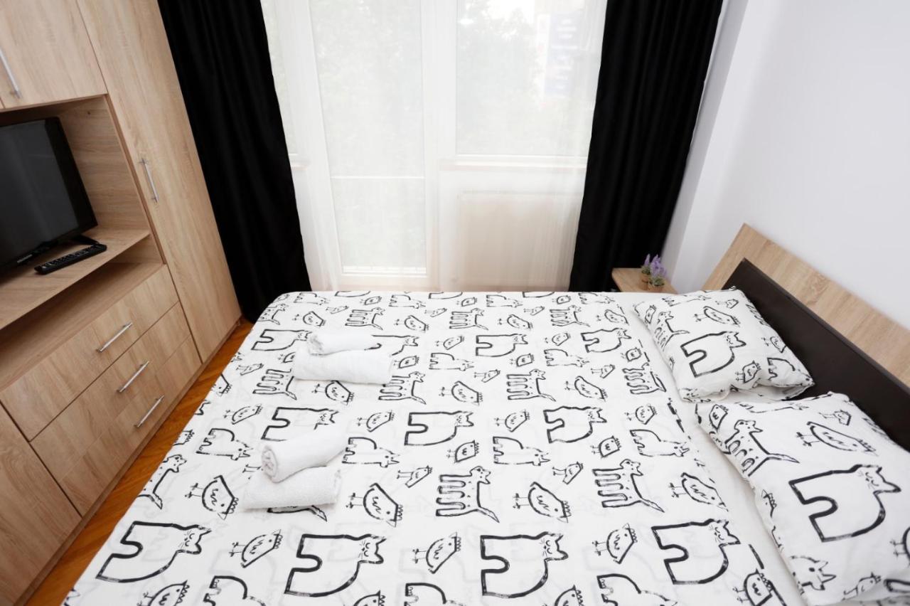 Rico'S 3 Bedroom City Center Apartment Bucureşti Eksteriør bilde